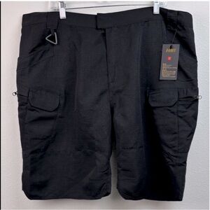 NWT tactical poly cotton lightweight mid thigh black shorts